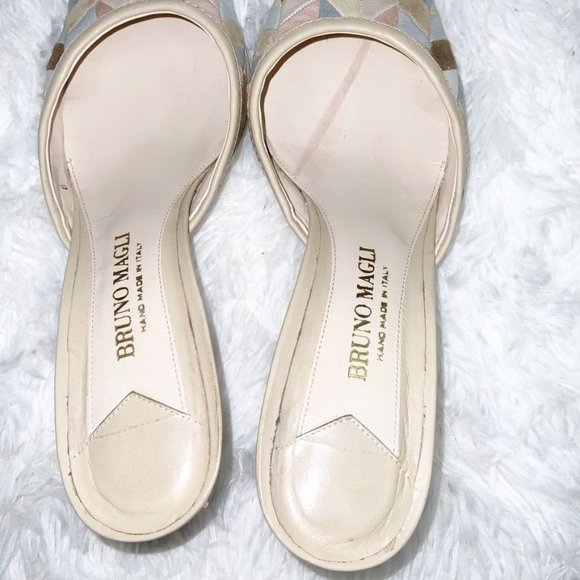Vintage Bruno magli kitten heels - Picture 5 of 11
